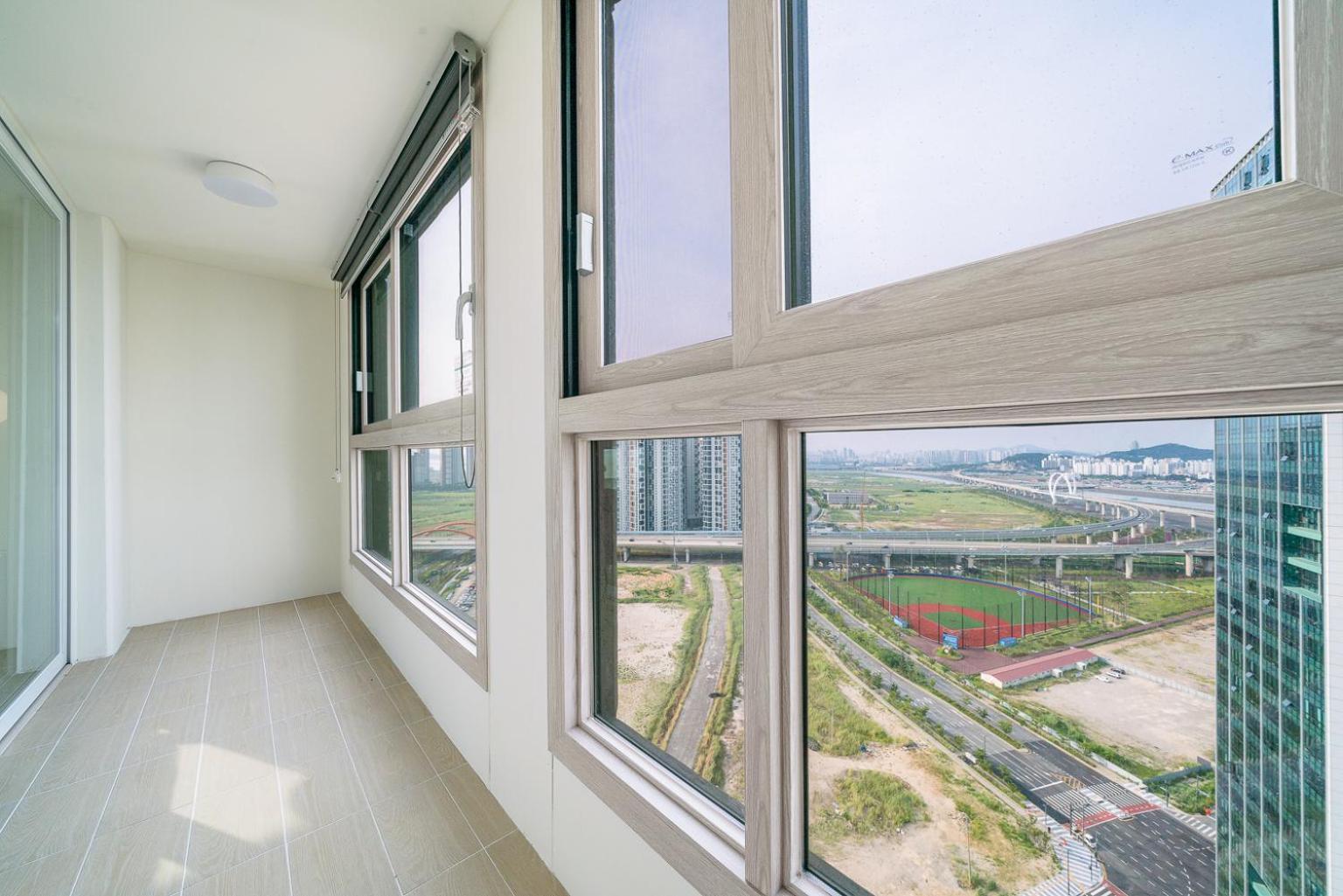 Urbanstay Songdo Moonlight Park Incheon Exterior foto